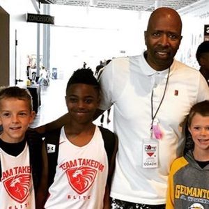 Meet your Posher, Adam